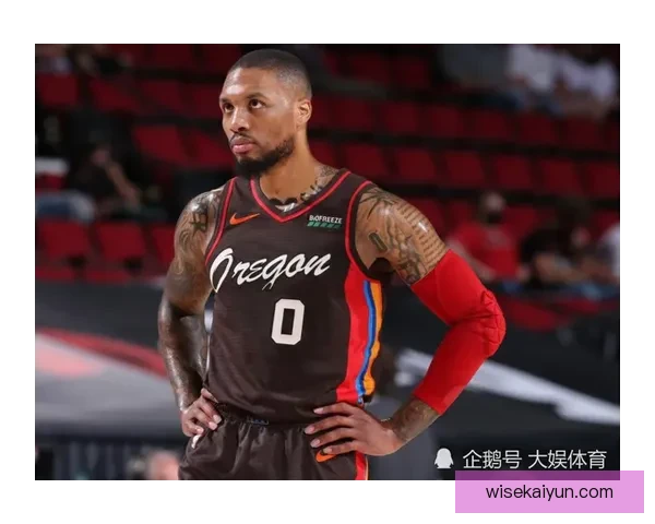 利兹联防守体系逐步完善，状态回暖值得关注