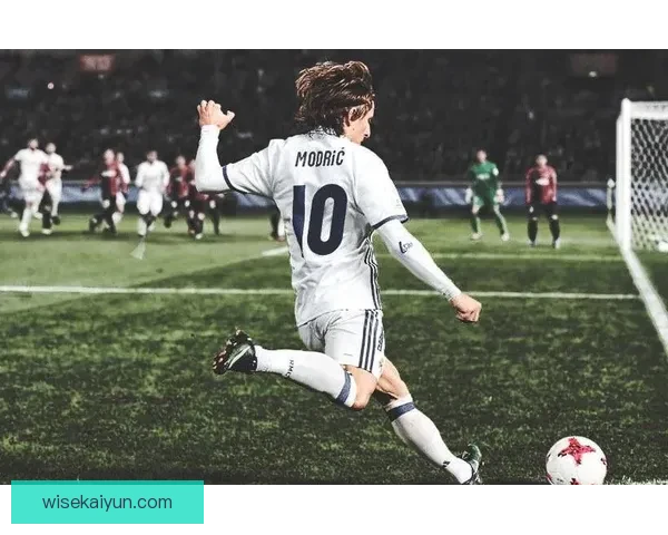 赖斯传球视野持续提升,成为球队中场核心关键因素 赖斯传球视野持续提升,成为球队中场核心关键因素